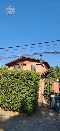 Chaletremodelado El 2001 en Condominio 4 Dormitorios — foto 2 de 20